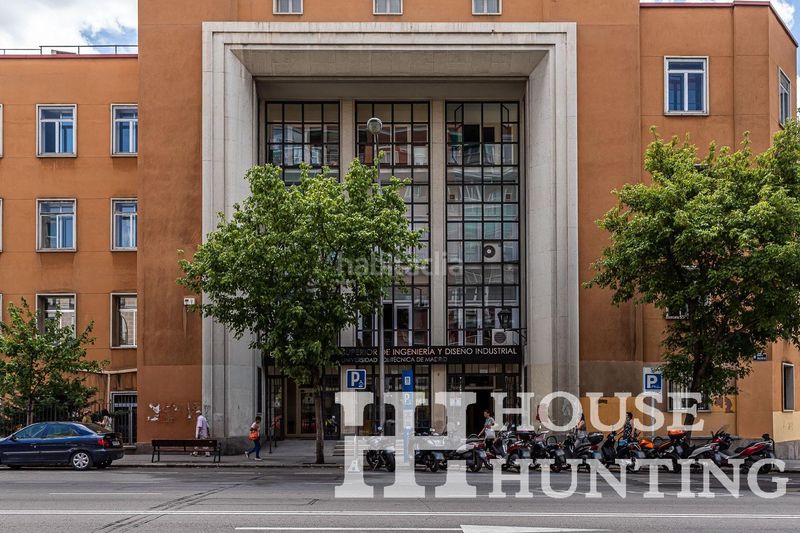 Foto 954e2724-bec8-4083-8602-0b00048682fa. Piso en Embajadores-Lavapiés Madrid