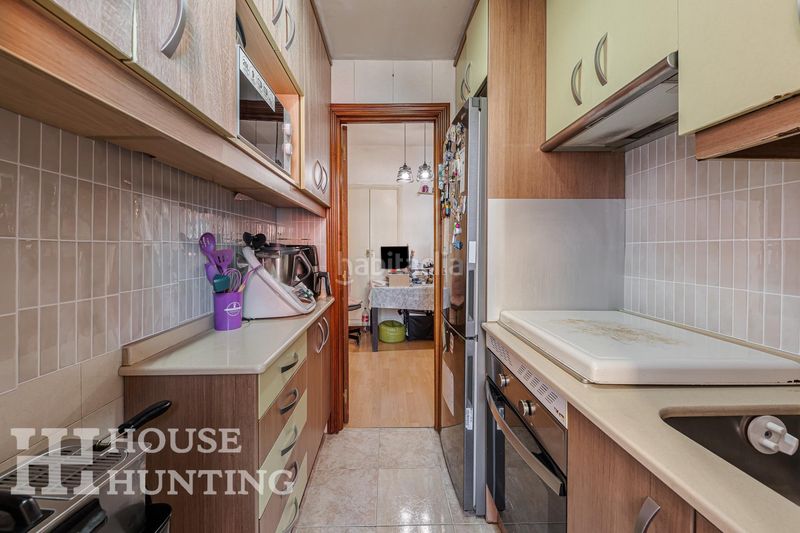 Foto a27ba8de-c08f-4d51-bb65-f4c677e42b78. Piso en Embajadores-Lavapiés Madrid