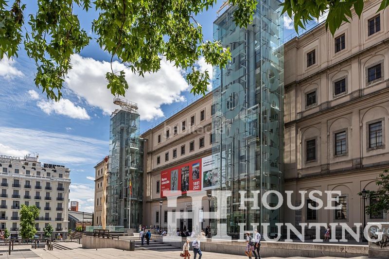 Foto a650072c-d8d7-4d0b-af90-32a0fb133ed8. Piso en Embajadores-Lavapiés Madrid