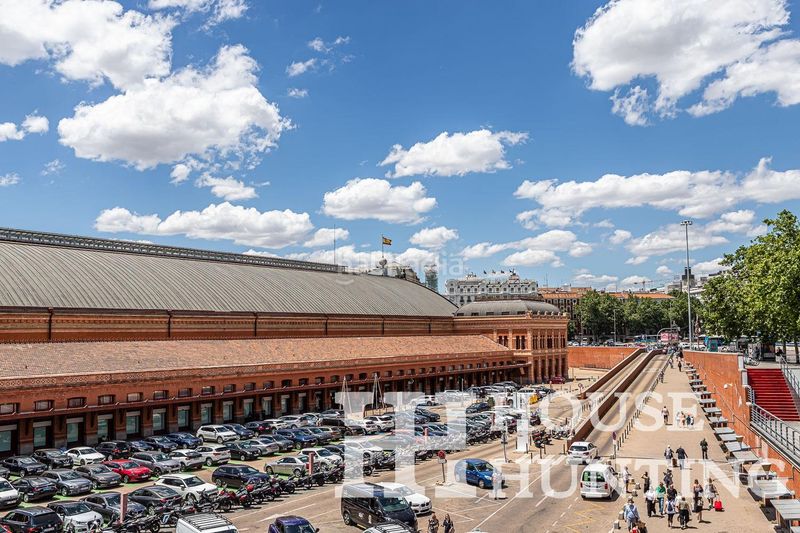 Foto a71ec5ed-408b-4ed3-984b-de8f2d652878. Piso en Embajadores-Lavapiés Madrid