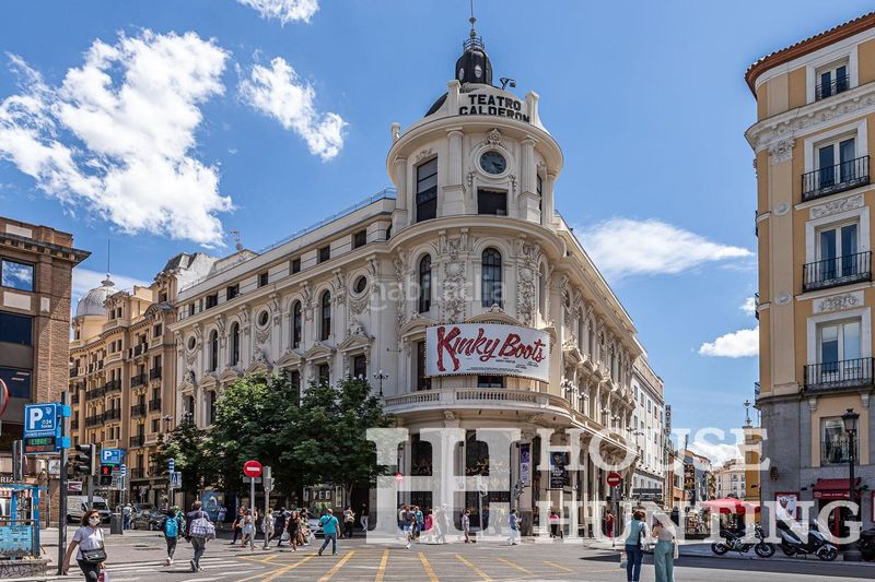 Foto cc71bcb4-bff0-4210-99ee-4680d5a0e4ae. Piso en Embajadores-Lavapiés Madrid