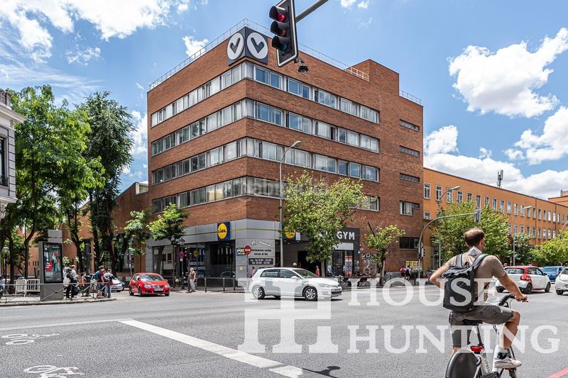 Foto e9fa3d46-7359-49b7-9e42-29d7ba0ff2f8. Piso en Embajadores-Lavapiés Madrid