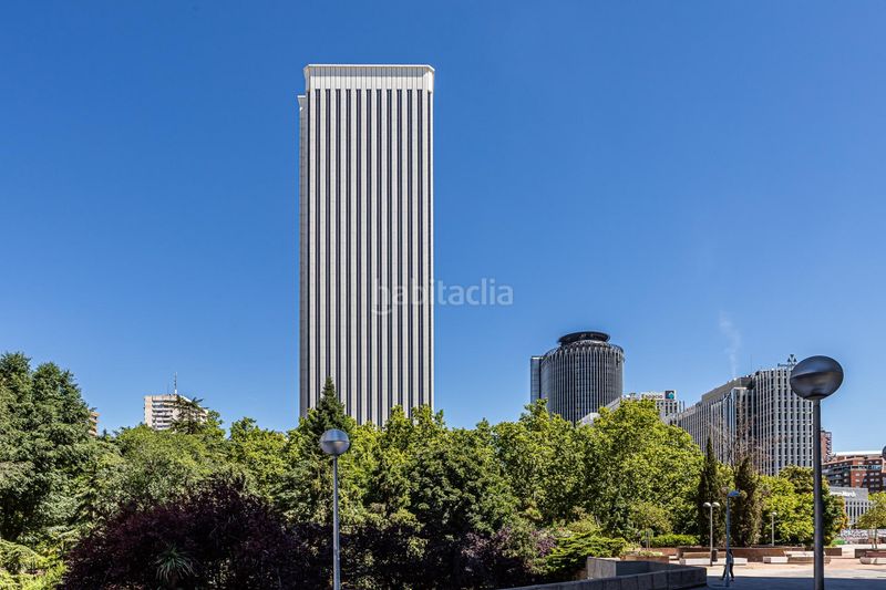 Foto 3a9ec291-4347-4ffa-9324-1c495dc2d421. Pis amb aparcament a El Viso Madrid