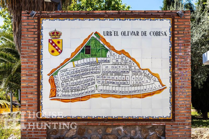 Foto 5040dac0-78b3-4967-a1dc-db106b15fcc9. Chalet en Cobisa