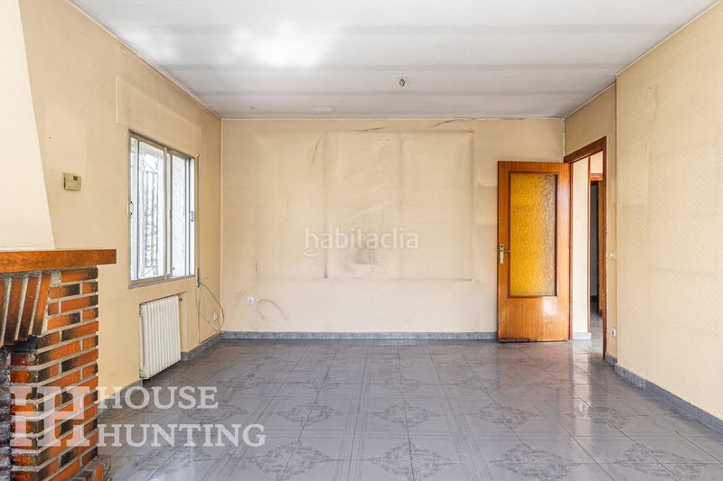 Foto a9cd2bad-c05a-4aa7-85c1-6ecdd0e99aeb. Chalet en Cobisa