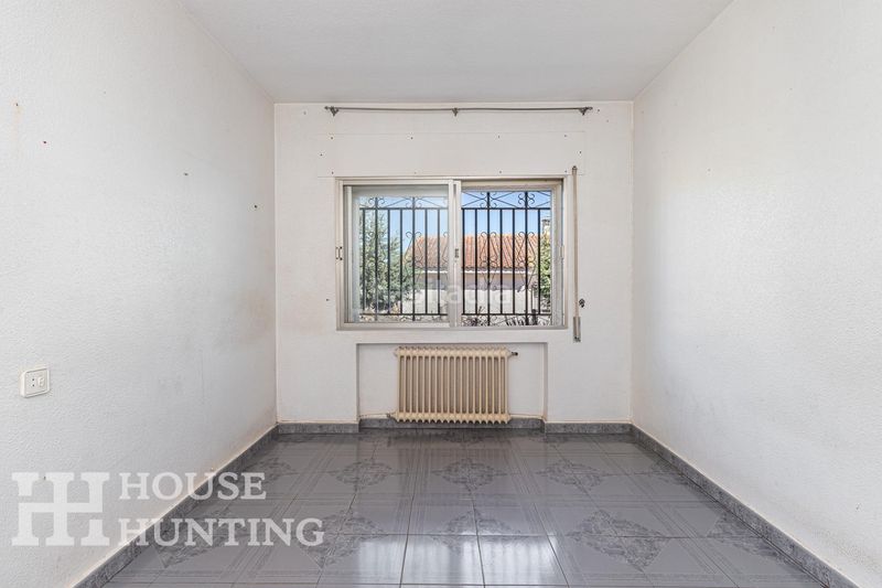 Foto c3585243-8f2c-4ab4-ac65-2a4fc8450f37. Chalet en Cobisa