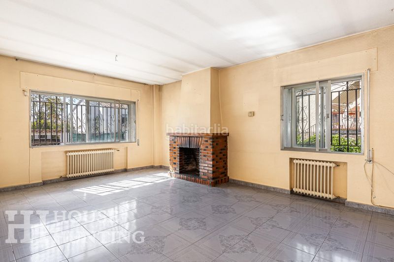 Foto cf8d6396-4b01-4ac7-90b9-c223f933afff. Chalet en Cobisa