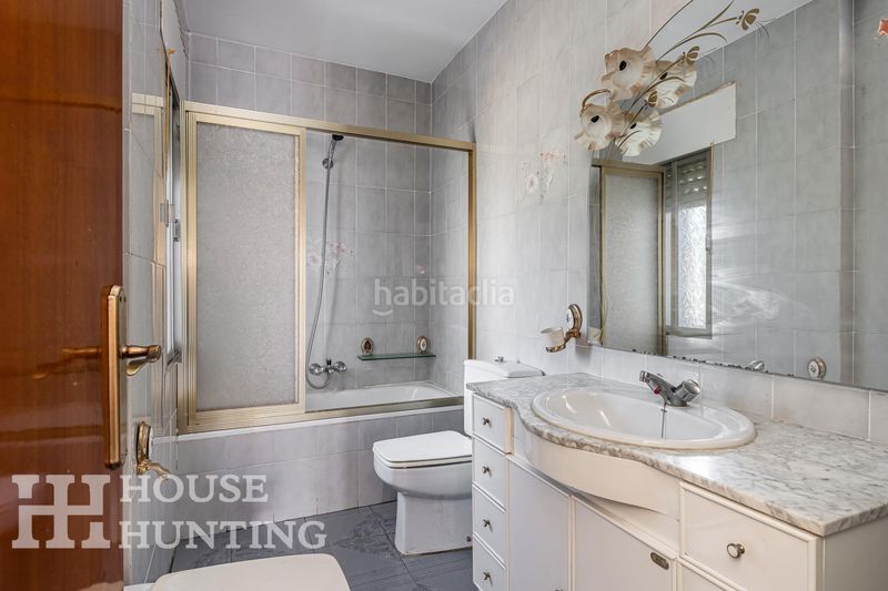 Foto e020defa-69bb-4b47-a941-3940162ad45b. Chalet en Cobisa