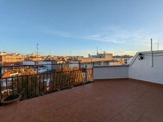 Lloguer Àtic  Calle jerónima llorente