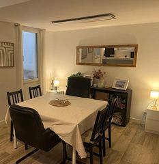 Flat  Calle vallehermoso. Reformado apartamento con patio privado y 3 dormitorios