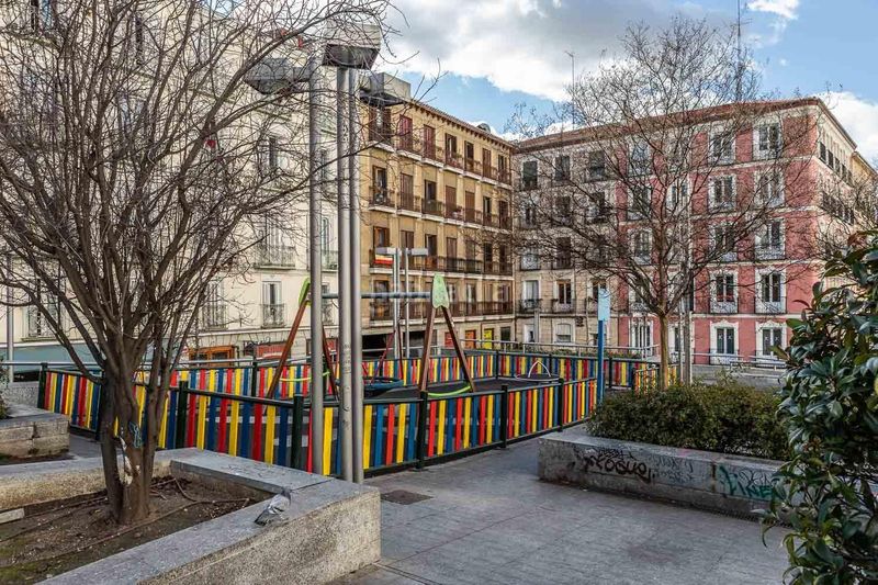 Foto 93fc8516-f564-4dd6-bcf6-251ece6c1e5e. Piso en Palacio Madrid