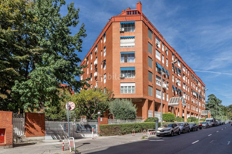 Foto f095e9b7-a436-41a7-bf1c-bd832d5437c1. Piso en Acacias Madrid