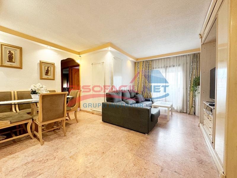 Foto 46f23365-070f-4e45-9436-bf4946a6ee06. Appartamento con riscaldamento in Reyes Parla