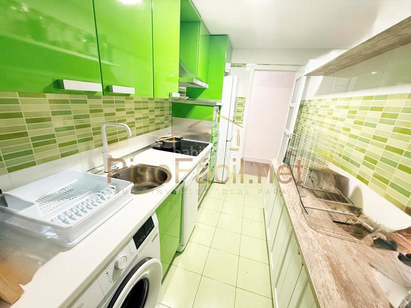 Foto d7cfbdd7-3b8b-44d8-b8b3-1a53cfed7935. Appartamento con riscaldamento in Pintores-Ferial Parla