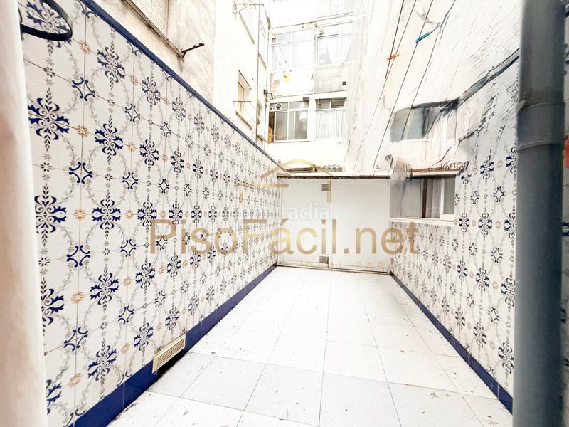 Foto 833bd841-0f67-41ec-ad63-9d99e18420a4. Local comercial amb calefacció a Villayuventus-Renfe Parla