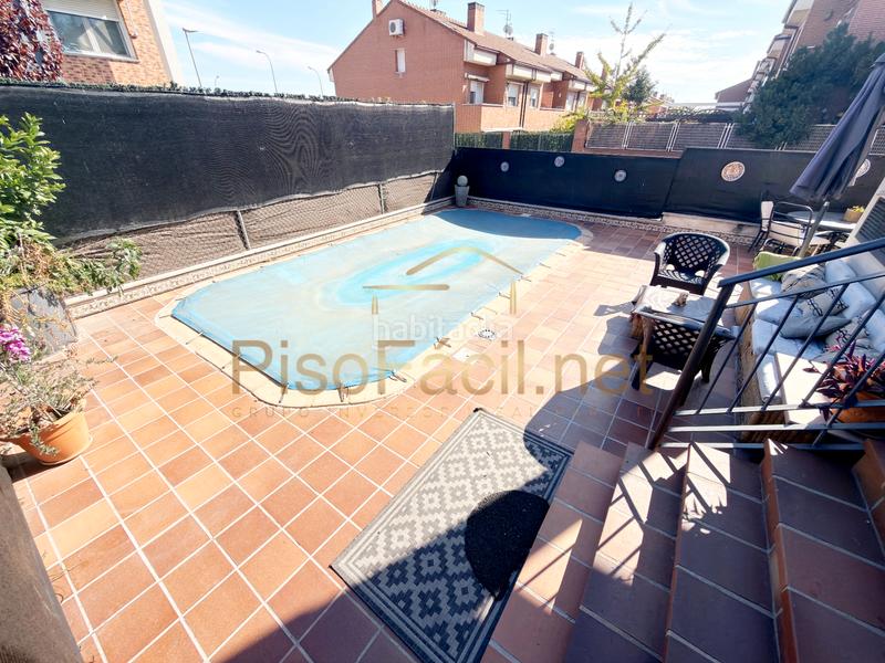 Foto 203da23c-2cbb-4a16-9cad-fc8373fafdbc. Xalet amb calefacció aparcament piscina a Altos del Olivar-El Caracol Valdemoro