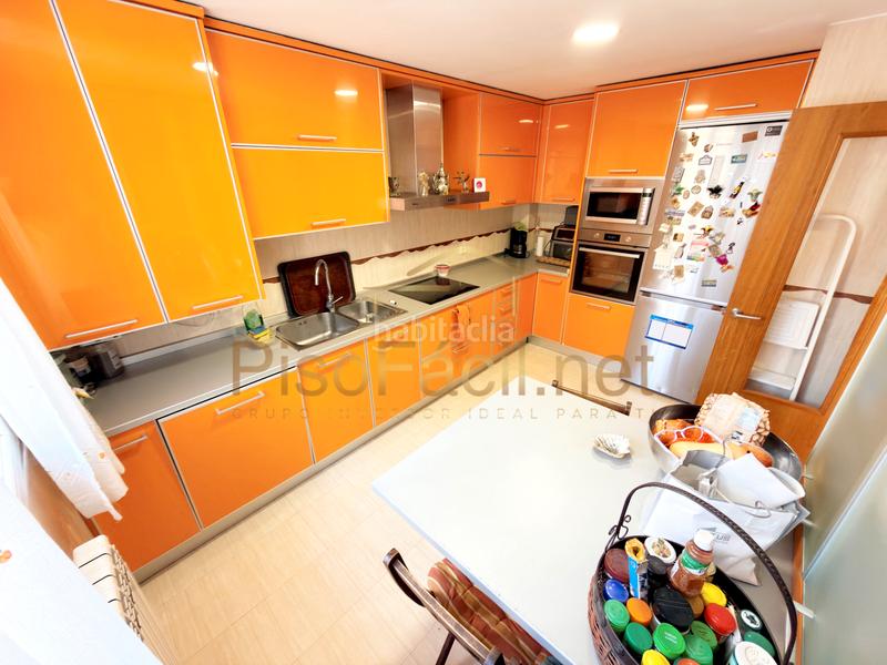 Foto 6d50d05f-78f7-4cec-bbad-b02979f5f118. Xalet amb calefacció aparcament piscina a Altos del Olivar-El Caracol Valdemoro