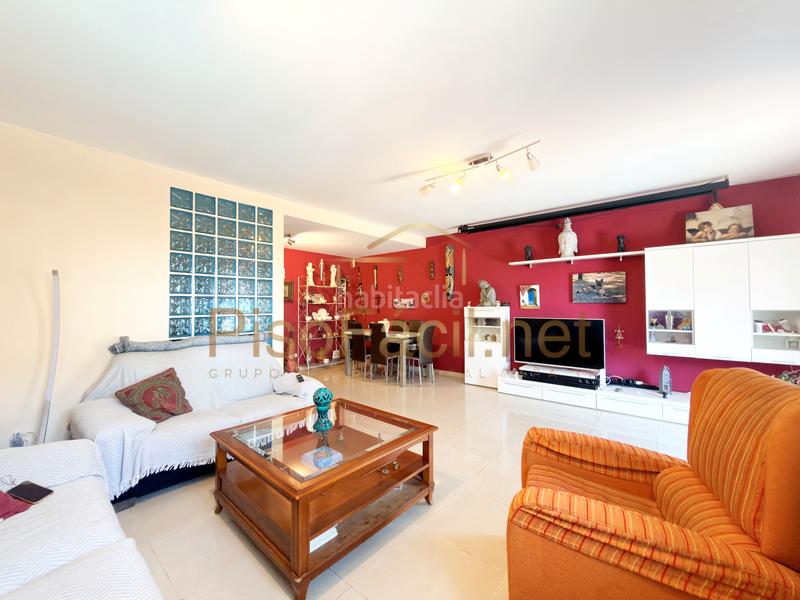 Foto beda5b9b-b910-4aec-930b-af38ef4484bf. Xalet amb calefacció aparcament piscina a Altos del Olivar-El Caracol Valdemoro