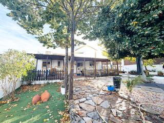 Chalet in Carranque. Pisofacil.net vende chalet independiente en carranque sobre una