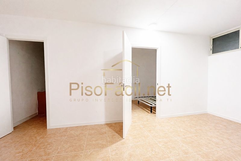 Foto 0b5924a2-9534-4c6f-8c22-5a0879b68b20. Xalet amb calefacció aparcament piscina a Parla este Parla