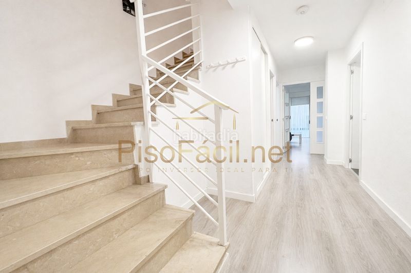 Foto 692c1aea-5932-4088-822d-bf90bf27dbe4. Xalet amb calefacció aparcament piscina a Parla este Parla