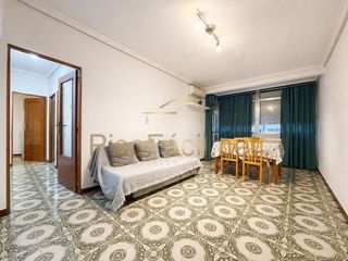 Piso  Calle alfonso x el sabio. Pisofacil.net vende espectacular piso en zona reyes en parla, 3