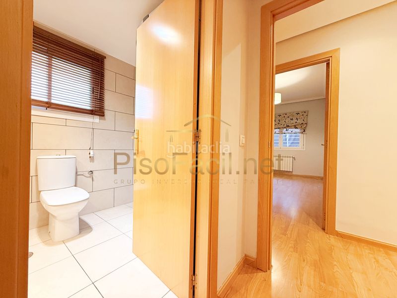 Foto f354d925-1f6e-42e3-a004-ff3ddc3b40ed. Pis amb calefacció aparcament piscina a Las Américas Parla