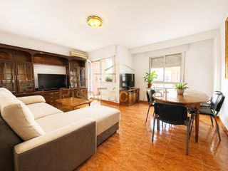 Appartamento  Calle ramón y cajal. Pisofacil.net vende piso en parla| 3 habitaciones|2 baños|planta