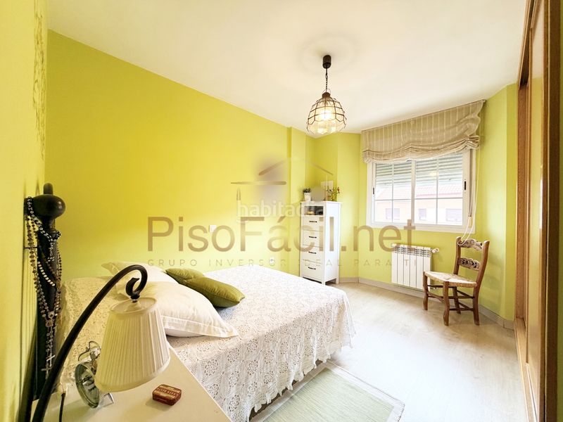 Foto edd34771-77ae-4f42-bfef-69368e8ab231. Xalet amb xemeneia calefacció aparcament piscina a Parla
