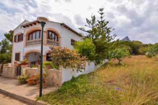 Rent Flat in Colònia de Sant Pere. Se alquila piso en la colònia de sant pere