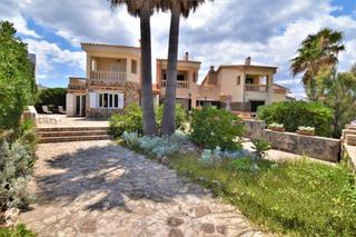 Affitto Casa a schiera in S´Estanyol. Casa adosada en sestanyol para alquilar