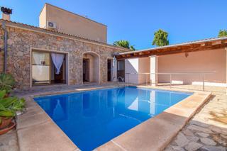 Alquiler Casa en Colònia de Sant Pere. Se alquila bonita casa con piscina para todo el año