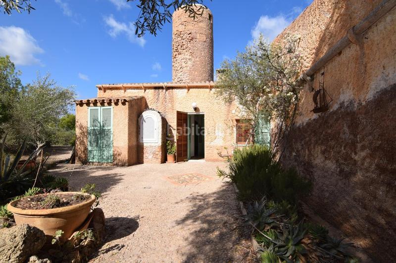 Foto 04fdf062-b078-453d-9bed-dc80920d38b2. Alquiler finca rústica impresionante casa auténtica de estilo mallorquín de alquiler anual en la Colònia de Sant Pere. en Artà