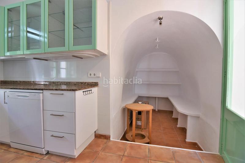 Foto f6ff7887-e407-4b0f-babe-0f5d22124b06. Alquiler finca rústica impresionante casa auténtica de estilo mallorquín de alquiler anual en la Colònia de Sant Pere. en Artà