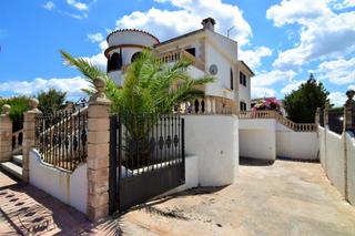 Miete Haus in S´Estanyol. Chalet en alquiler en sestanyol
