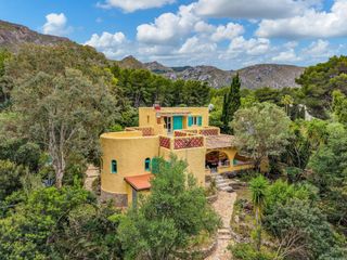 Haus in Betlem. Se vende magnífica villa mediterránea en la exclusiva zona de be