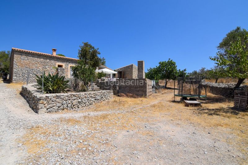 Foto b0201696-ef0a-4873-953c-40086ec6063e. Lloguer masia amb calefacció piscina a Artà poble Artà