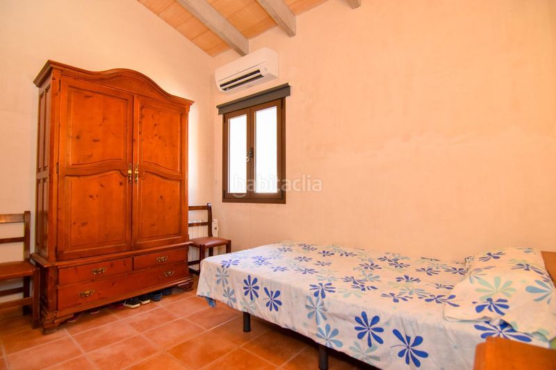 Foto f17d5fe2-bd1e-4ec7-9ae5-8d8881a2a6b2. Lloguer masia amb calefacció piscina a Artà poble Artà