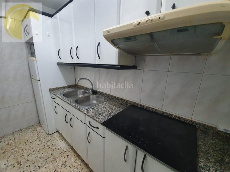 Foto 415b591c-7eb6-48e5-8e88-b74c327d2bf4. Miete erdgeschoss in Turó de la Peira Barcelona