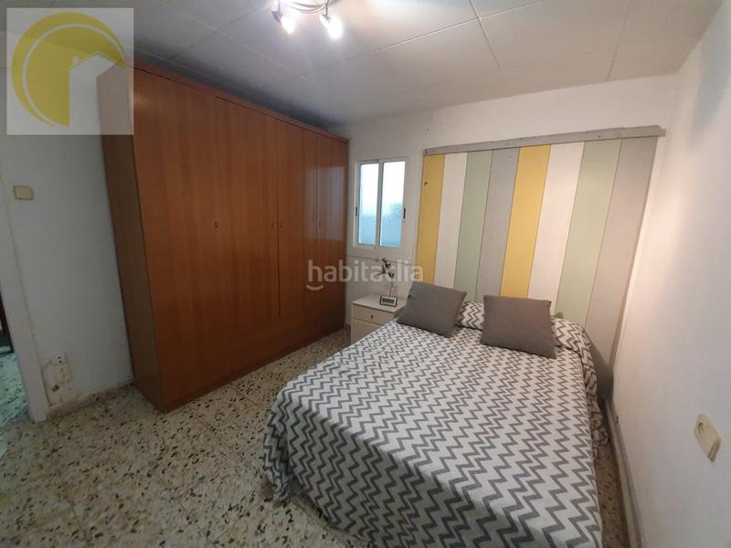 Foto 750a30bf-0928-47fc-ae3a-ffbe07bfab6d. Miete erdgeschoss in Turó de la Peira Barcelona