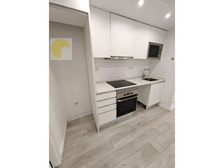 Lloguer Estudi  Calle barcelona. Alquilamos local vivienda en premia de mar. bcn