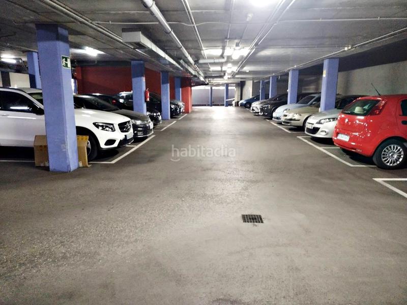 Foto 4f9d2e2b-fc1e-4af1-9273-af1c19ae6e46. Parking coche en Universidad Getafe