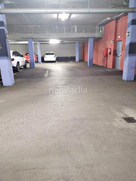 Foto d3cd0a67-2d1c-4e35-9109-d9a53c6ee215. Parking coche en Universidad Getafe