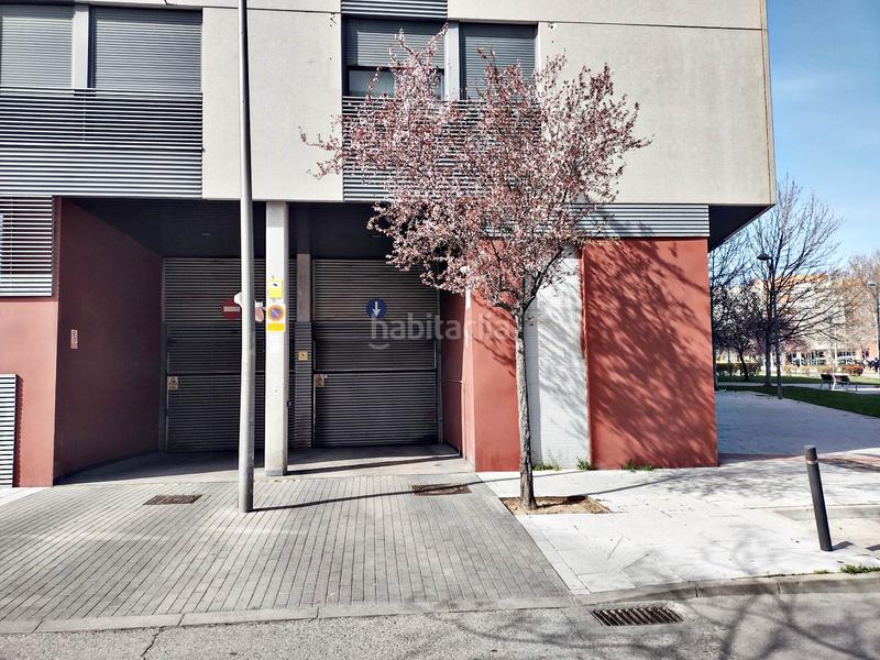 Foto da1f9089-a4f1-4cb6-bc1e-504bcf776344. Parking coche en Universidad Getafe