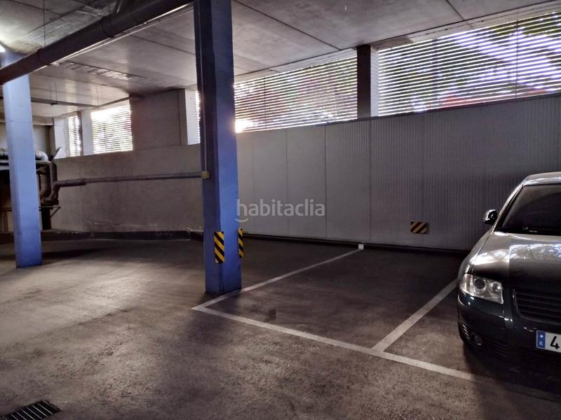 Foto ea9c8598-77d4-4893-abb8-7bf7a76e6731. Parking coche en Universidad Getafe
