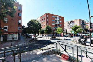 Pis  Calle extremadura. Excelente vivienda en zona juan de la cierva