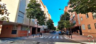 Miete Etagenwohnung  Calle violeta parra. Excelente vivienda en alquiler  zona universidad de getafe
