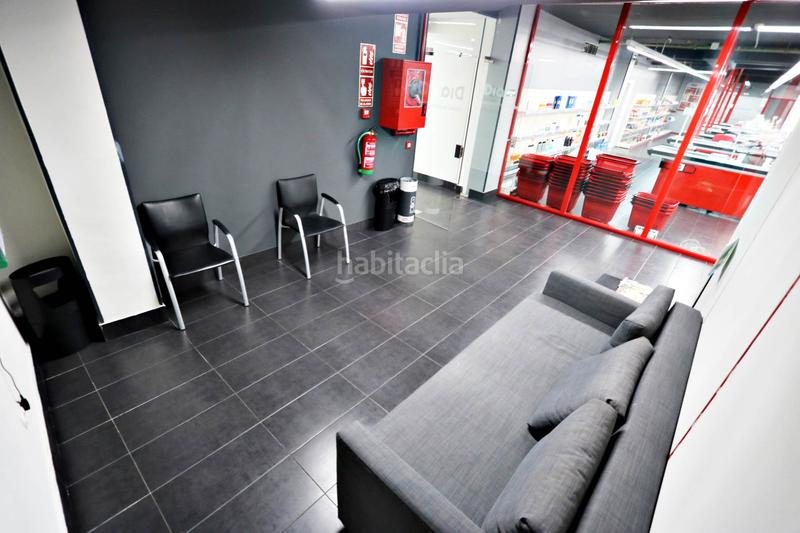 Foto 585d1c38-a7fb-49f2-af51-04761279a71f. Alquiler local comercial magnífica oficina en alquiler en el Centro . en Getafe