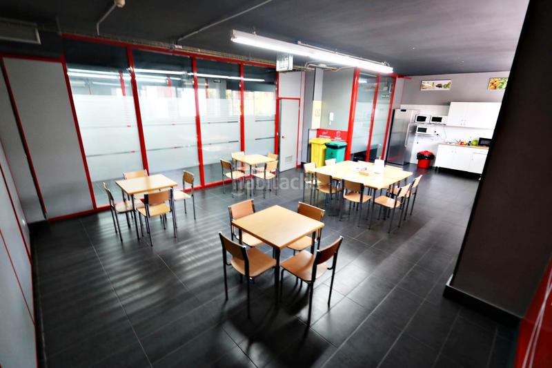 Foto c20e2872-72d2-49f3-8aa2-1a0b4c28c76b. Lloguer local comercial a Centro Getafe