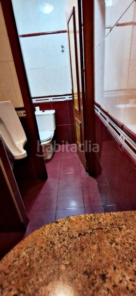 Foto e1a4f498-3606-4503-ad94-c3f87fd951de. Traspàs local comercial a Centro Getafe